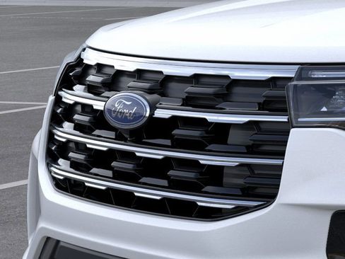 New 2025 Ford Explorer Active w/ Active Comfort Package image 48