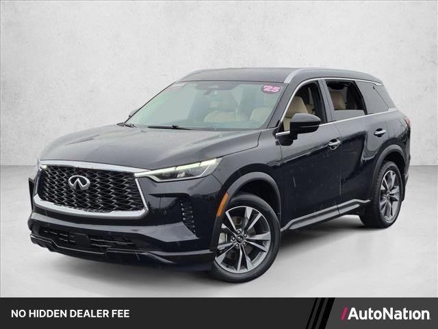 Used 2025 INFINITI QX60 Luxe w/ Vision Package FWD image 1