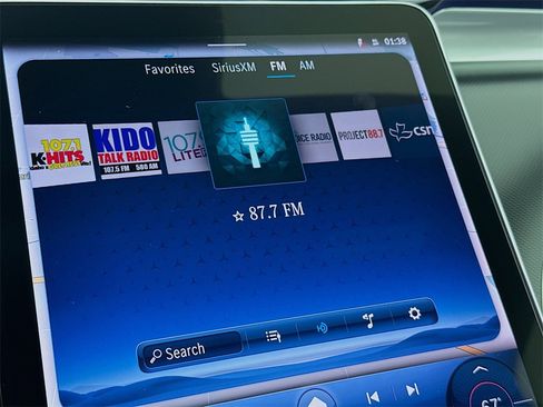 Used 2025 Mercedes-Benz C 300 4MATIC Sedan image 16