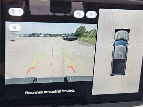 New 2025 Ford F150 Lariat w/ Equipment Group 501A Mid image 17