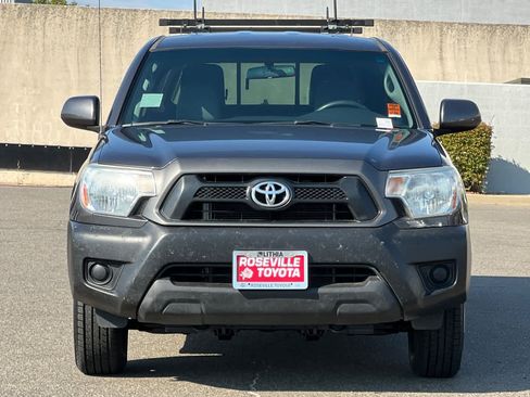 Used 2012 Toyota Tacoma 2WD Access Cab image 10