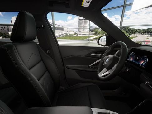 New 2026 BMW X1 xDrive28i w/ Convenience Package image 9