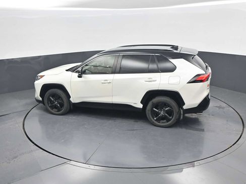 Used 2019 Toyota RAV4 XSE w/ Carpet Mat Package AWD/4WD image 35
