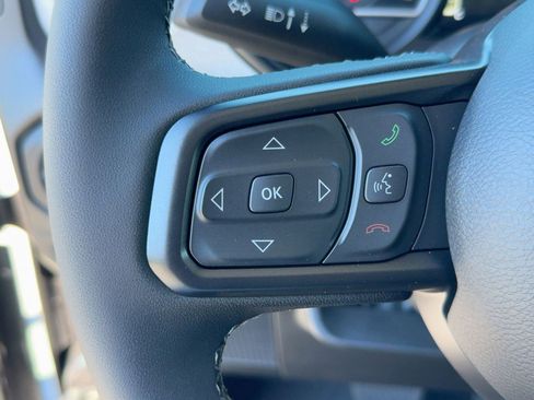 New 2025 Jeep Gladiator Sport image 16