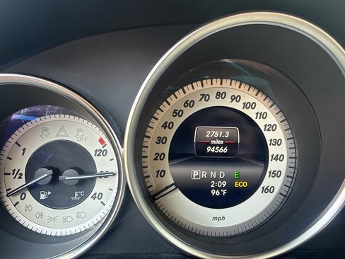 Used 2014 Mercedes-Benz C 300 4MATIC Sedan image 14