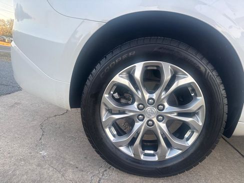 Used 2020 Buick Enclave Avenir w/ Avenir Technology Package image 30