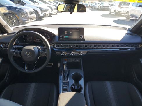 Used 2022 Honda Civic Sport image 16