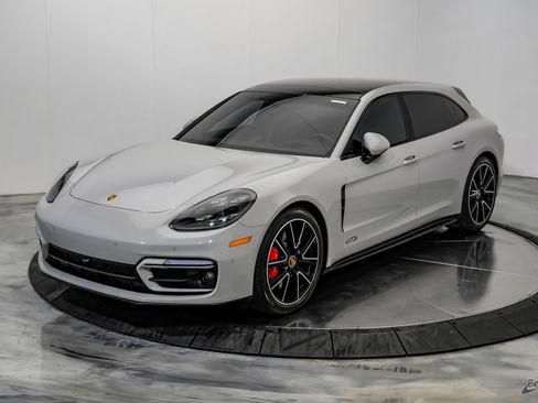 Used 2023 Porsche Panamera GTS AWD/4WD image 7