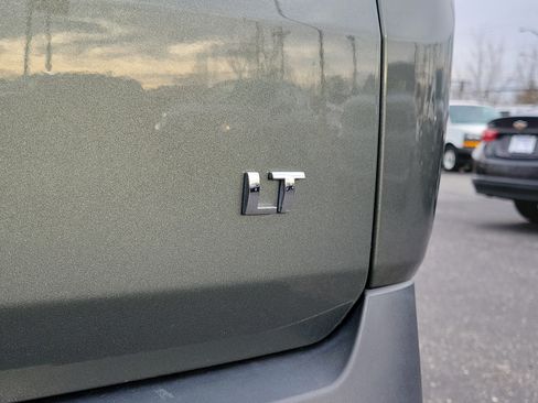 Used 2023 Chevrolet Traverse LT image 7