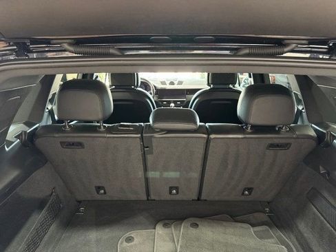 Used 2022 Porsche Cayenne image 9