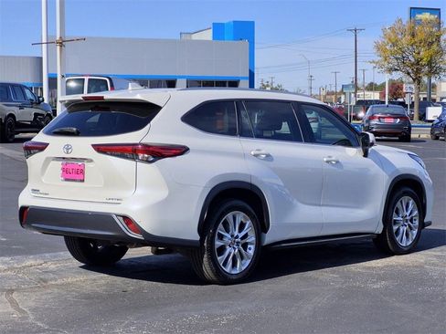 Used 2020 Toyota Highlander Limited image 6
