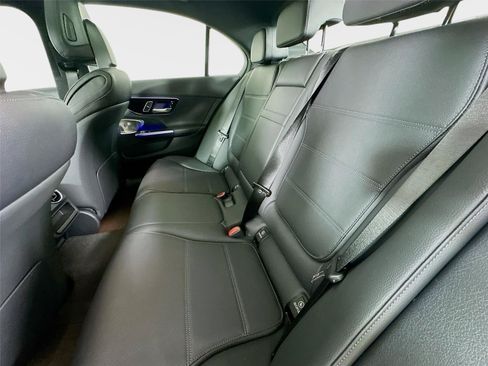 Used 2026 Mercedes-Benz C 300 4MATIC Sedan image 28