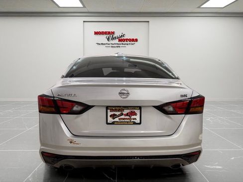 Used 2019 Nissan Altima 2.5 SR FWD image 6