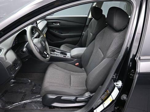Certified 2024 Honda Accord LX image 18
