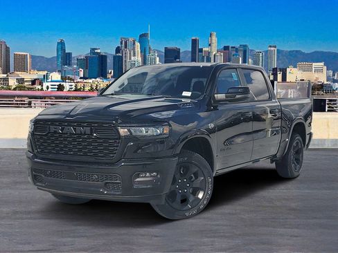 New 2026 RAM 1500 4x4 Crew Cab image 2