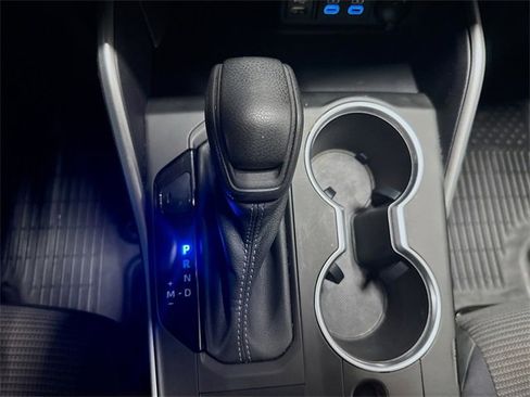 Used 2022 Toyota Highlander L image 23