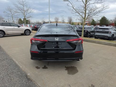 Used 2024 Honda Civic Sport image 5