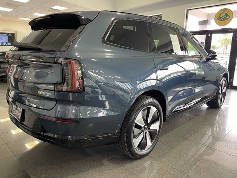 Used 2025 Volvo EX90 Plus AWD/4WD image 5