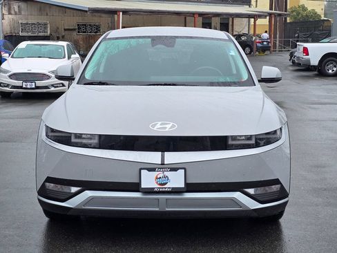 Used 2024 Hyundai Ioniq 5 SEL AWD/4WD image 2