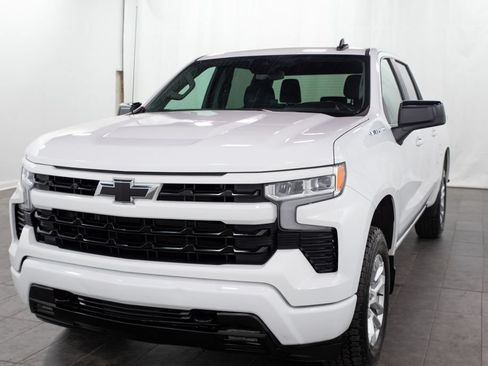 Used 2026 Chevrolet Silverado 1500 RST AWD/4WD image 4
