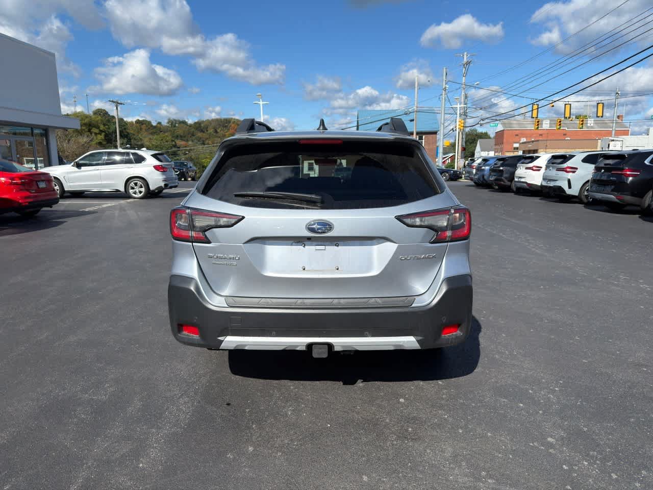 Used 2024 Subaru Outback Limited AWD/4WD image 7