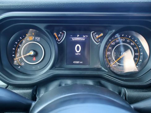 Used 2024 Jeep Wrangler Sport S image 12