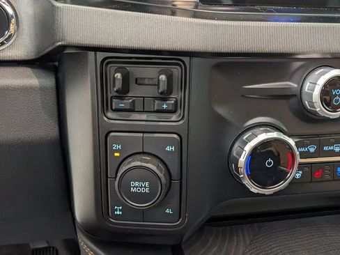 Certified 2024 Ford F250 Platinum AWD/4WD image 29