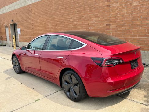 Used 2019 Tesla Model 3 Standard Range Plus RWD image 5