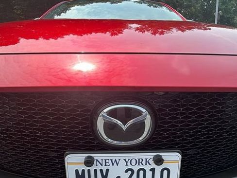 Used 2024 MAZDA MAZDA3 s FWD image 11
