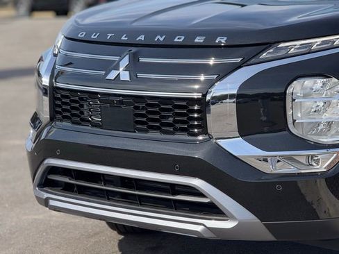 New 2026 Mitsubishi Outlander SE FWD image 5