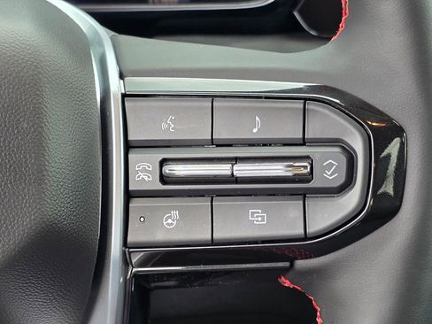 Used 2026 Chevrolet Colorado Z71 w/ Technology Package image 21