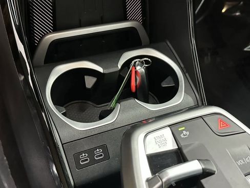 Used 2025 BMW X1 xDrive28i image 19