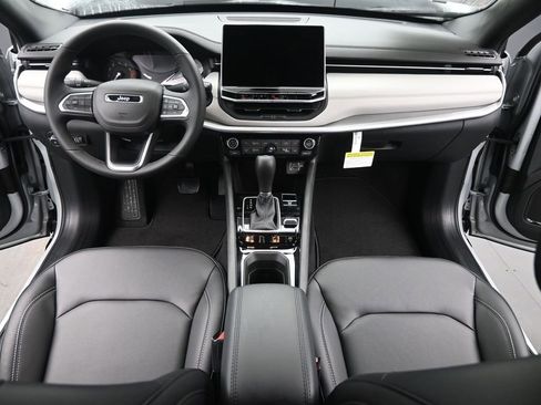 New 2026 Jeep Compass Limited image 15