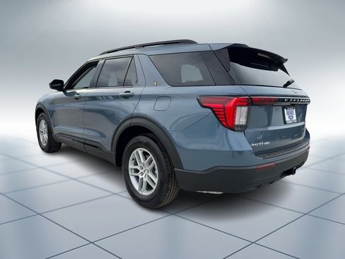 New 2026 Ford Explorer Active image 5