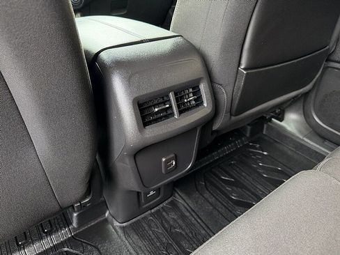 Used 2023 GMC Terrain SLE w/ Driver Convenience Package FWD image 24