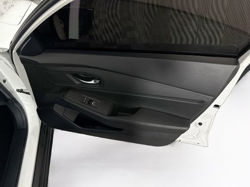 Used 2024 Honda Accord EX image 30