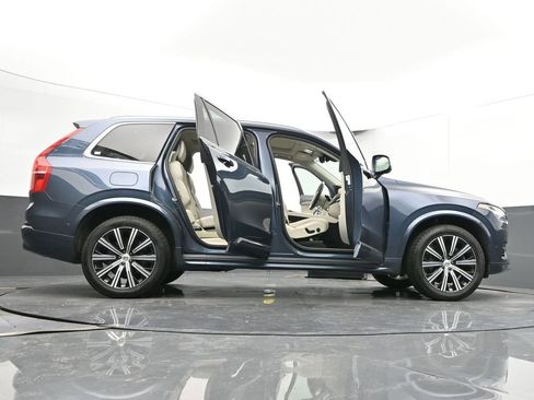 Used 2023 Volvo XC90 B6 Plus image 75