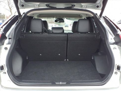 Used 2024 Mitsubishi Eclipse Cross SE image 10