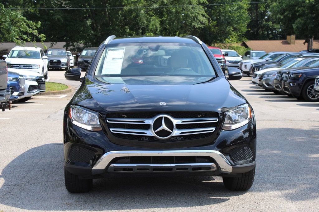 Used 2019 Mercedes-Benz GLC 300 4MATIC image 2