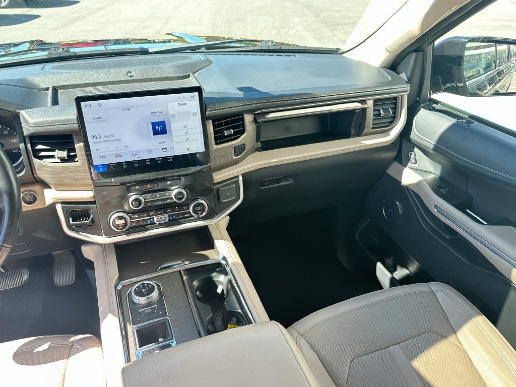 Used 2024 Ford Expedition Limited RWD image 20