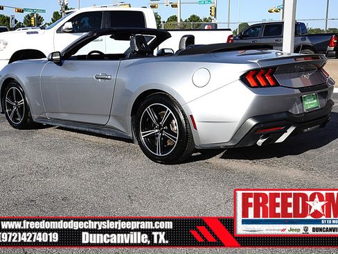 Used 2024 Ford Mustang Premium RWD image 3