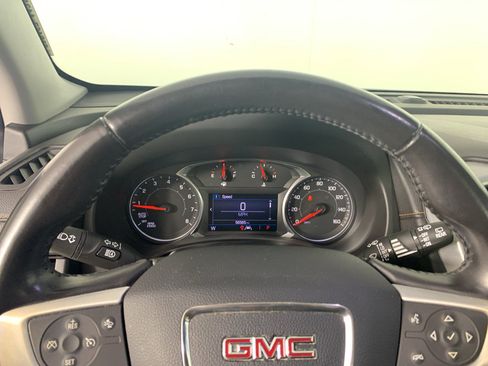 Used 2020 GMC Terrain SLE w/ Driver Convenience Package FWD image 22