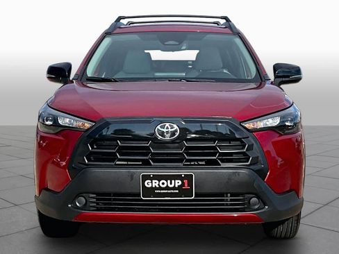 Used 2026 Toyota Corolla Cross LE FWD image 4