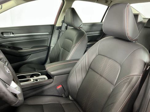 New 2025 Nissan Altima 2.5 SR w/ SR Premium Package image 11