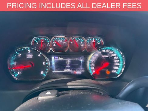 Used 2019 Chevrolet Tahoe 4WD w/ Remote Keyless Entry Package image 14