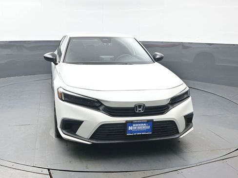 Used 2023 Honda Civic Sport image 11