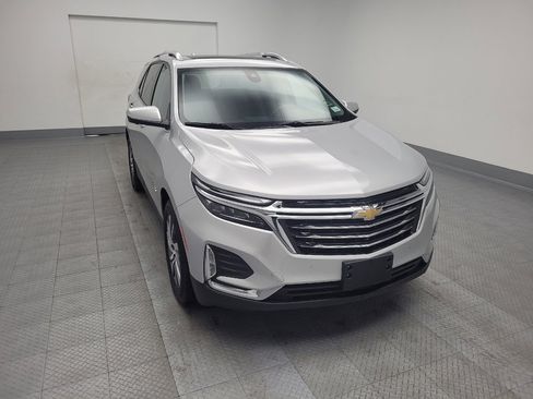 Used 2022 Chevrolet Equinox Premier FWD image 14