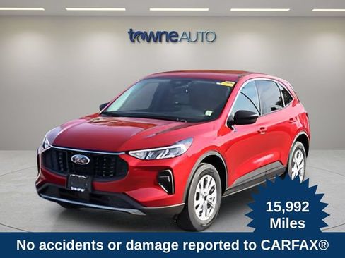 Used 2023 Ford Escape Active AWD/4WD image 1