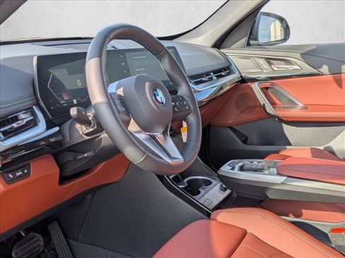New 2026 BMW X1 xDrive28i image 3