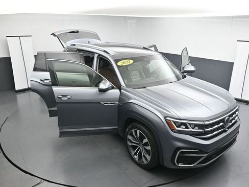 Used 2021 Volkswagen Atlas SEL Premium AWD/4WD image 35